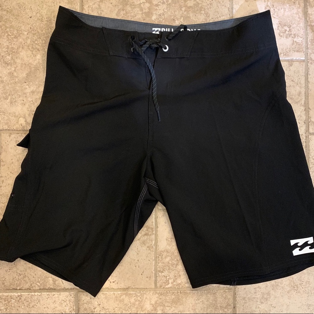 Billabong Board Shorts, size 32